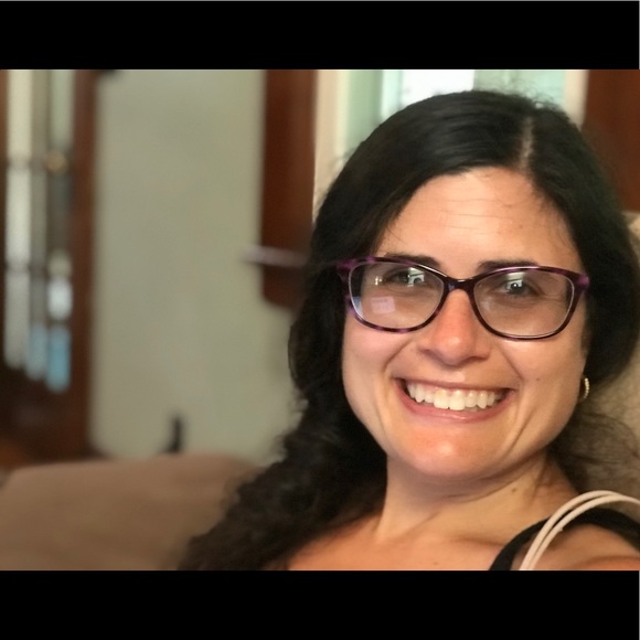 Meet your Posher, Lisa - Picture 8 of 8